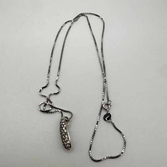 SALE! Dainty CZ drop shaped sterling silver pendant on a 20" box chain necklace! - Picture 5 of 16